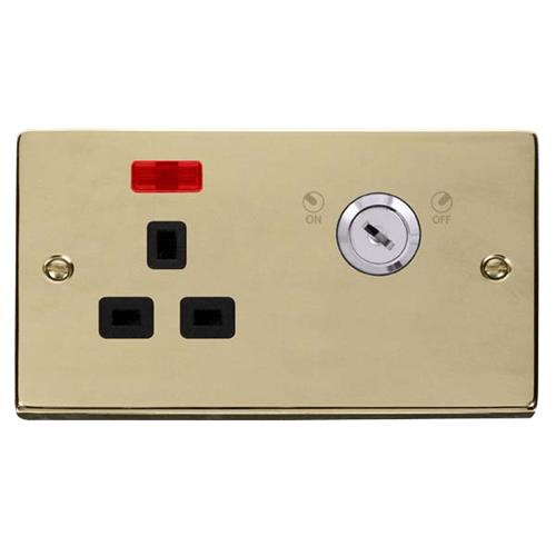 13A 1G DP LOCKABLE S