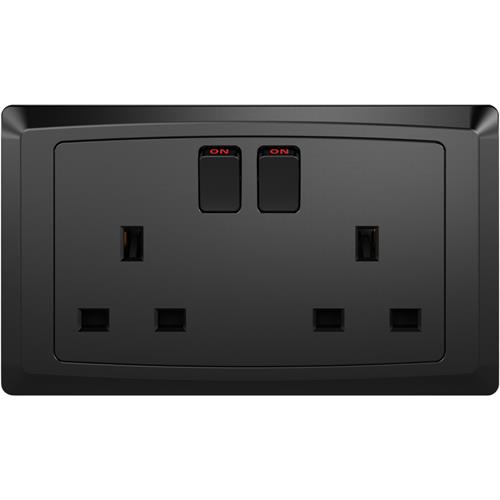 13A 2GANG SWITCHED SOCKET DP M BLACK