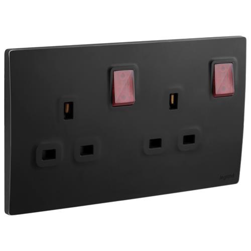 MB 2G  13A DP SW SOCKET +LED