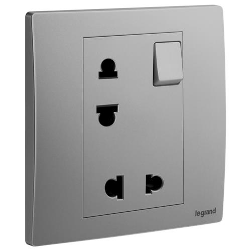 DS 1G EURO-US 16A 2X2P SW SKT