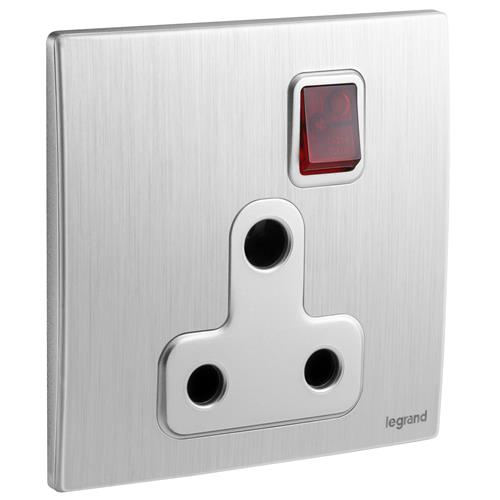 BA 1G 15A SW SOCKET +LED