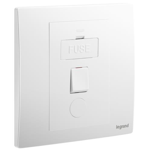 MW 13A SWITCHED FCU +CORD OUTLET