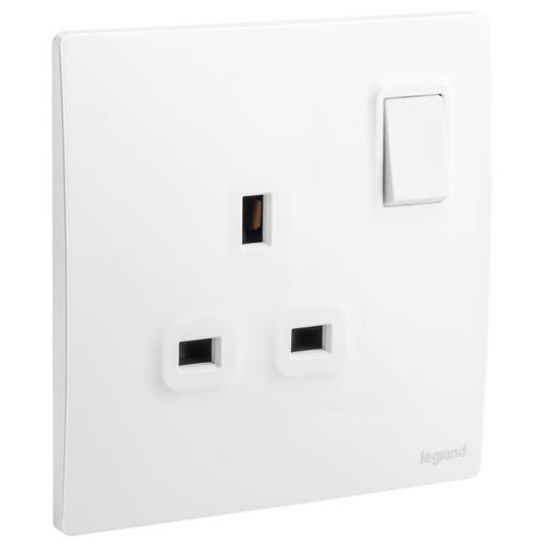 1G BS 13A DP SWITCHED SOCKET