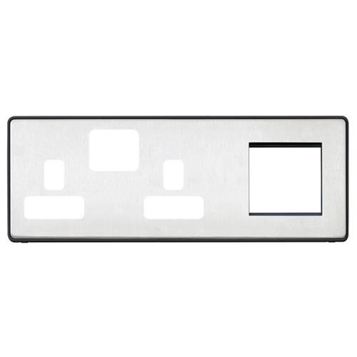 COMBI 2G SW SKT + 2 MOD EURO (RH) FPLATE